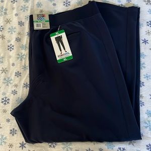 BNWT 32 degrees cool pants